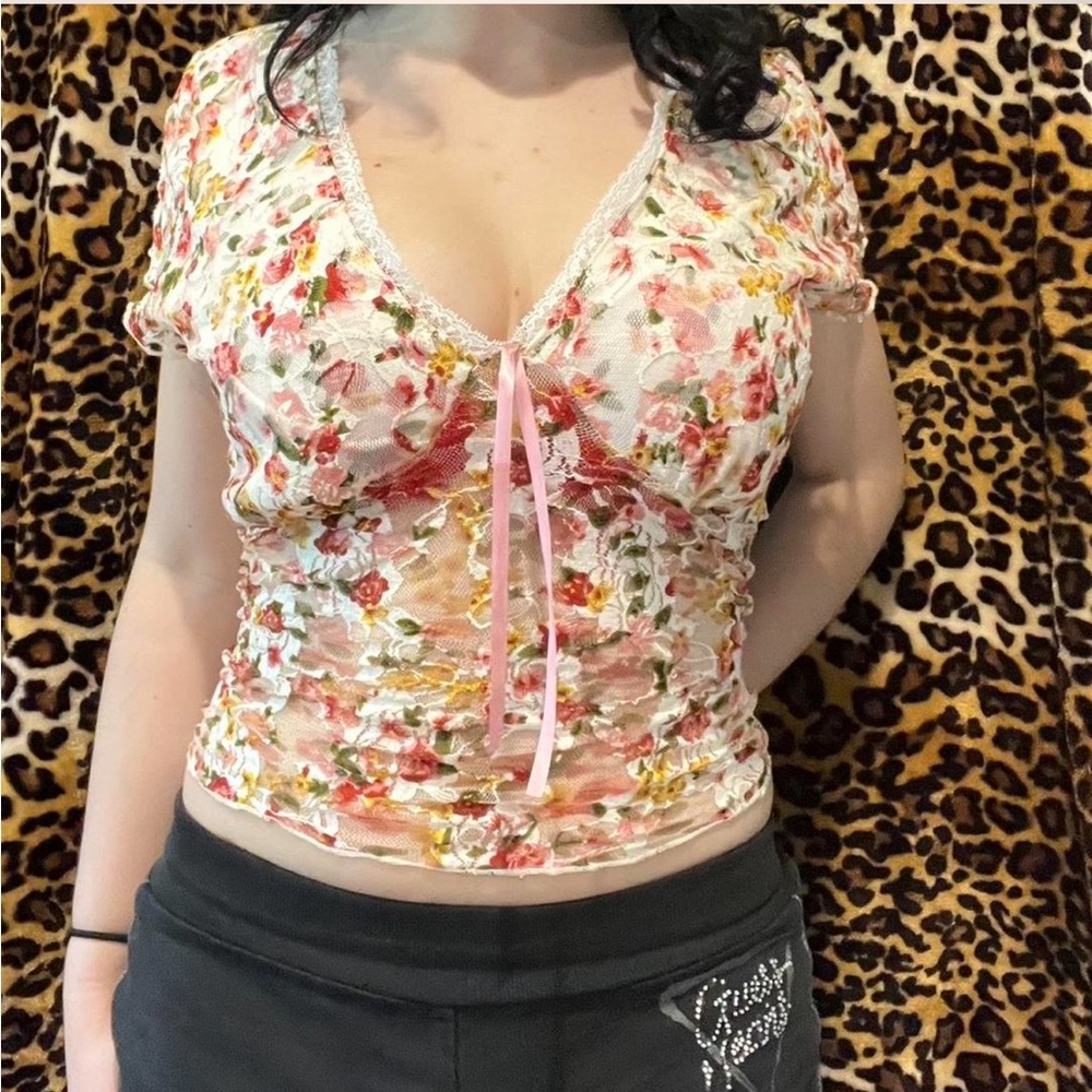 Vibe Cream and Pink Ruched Tie Front Cap Sleeve Blouse